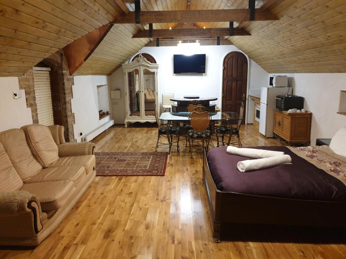 Mount Pleasant Country House Guest House Лукан Екстериор снимка